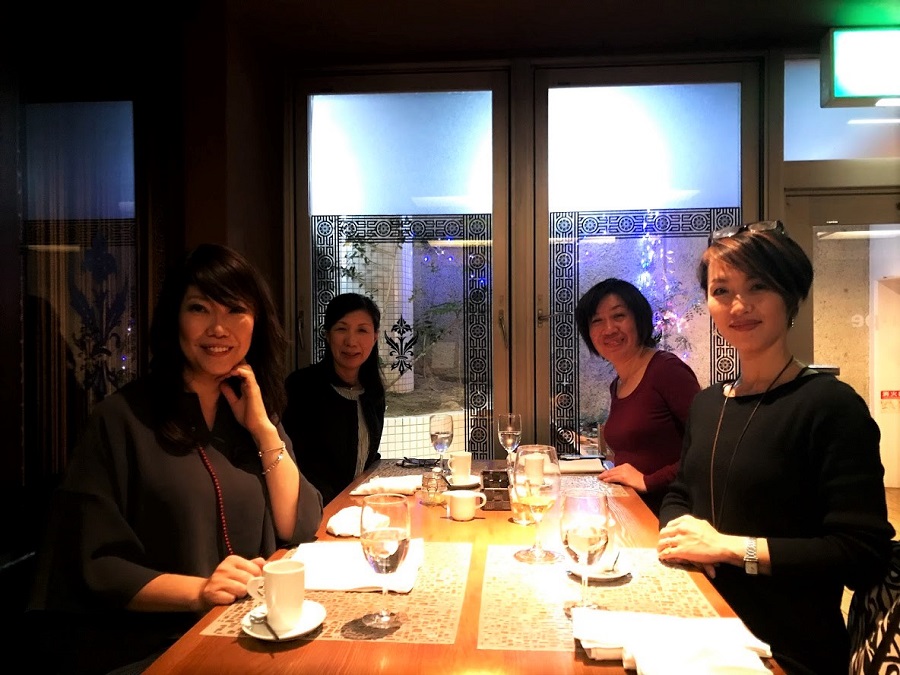 田崎由美子さんと神戸北野で会食