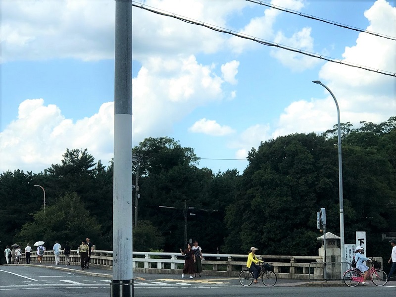 京阪出町柳駅下鴨茂神社