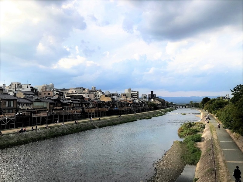 京都河原町鴨川